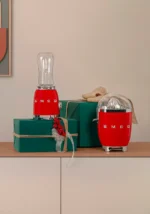 ⁦Smeg Personal Blender Red PBF01RDEU⁩ - الصورة ⁦2⁩