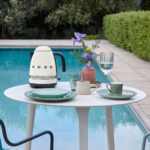 ⁦Smeg Kettle KLF03 | Shade Green Porsche x SMEG KLF03PSGEU⁩ - الصورة ⁦4⁩